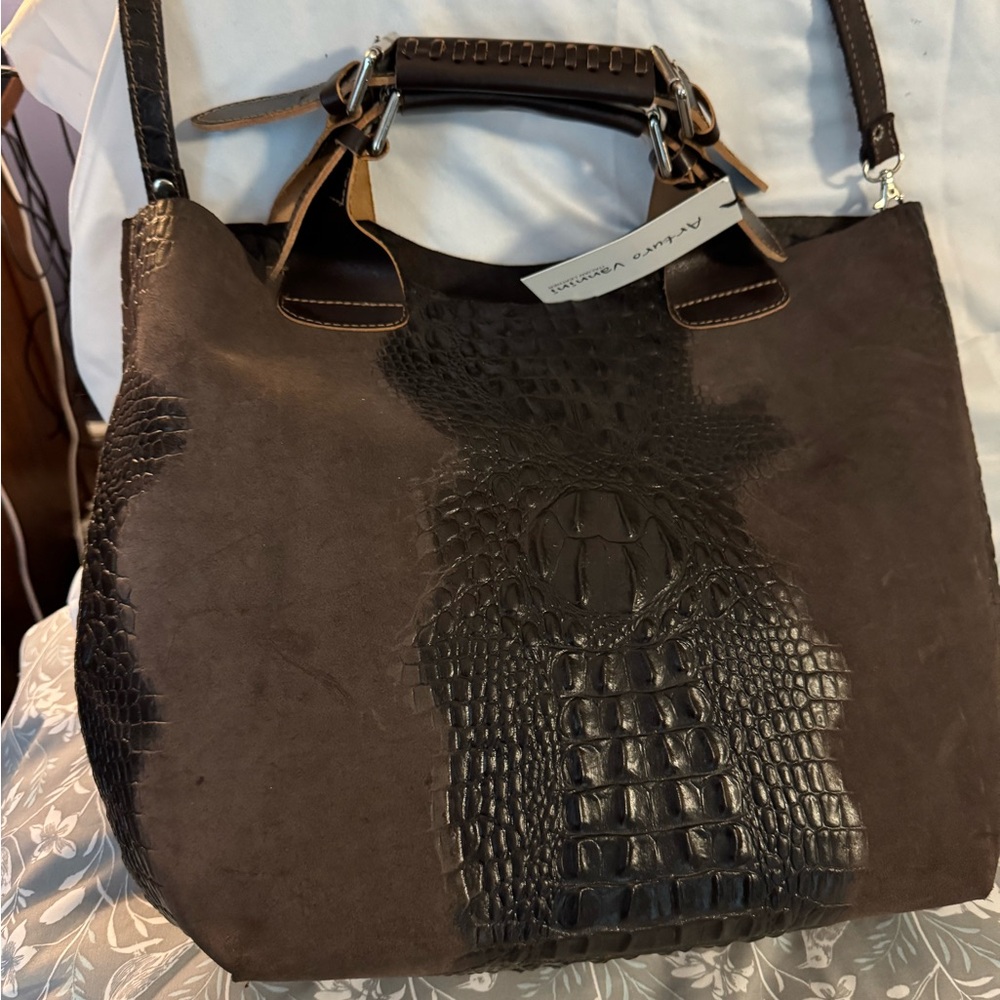 Luxurious Dark Brown Crocodile-Embossed Tote